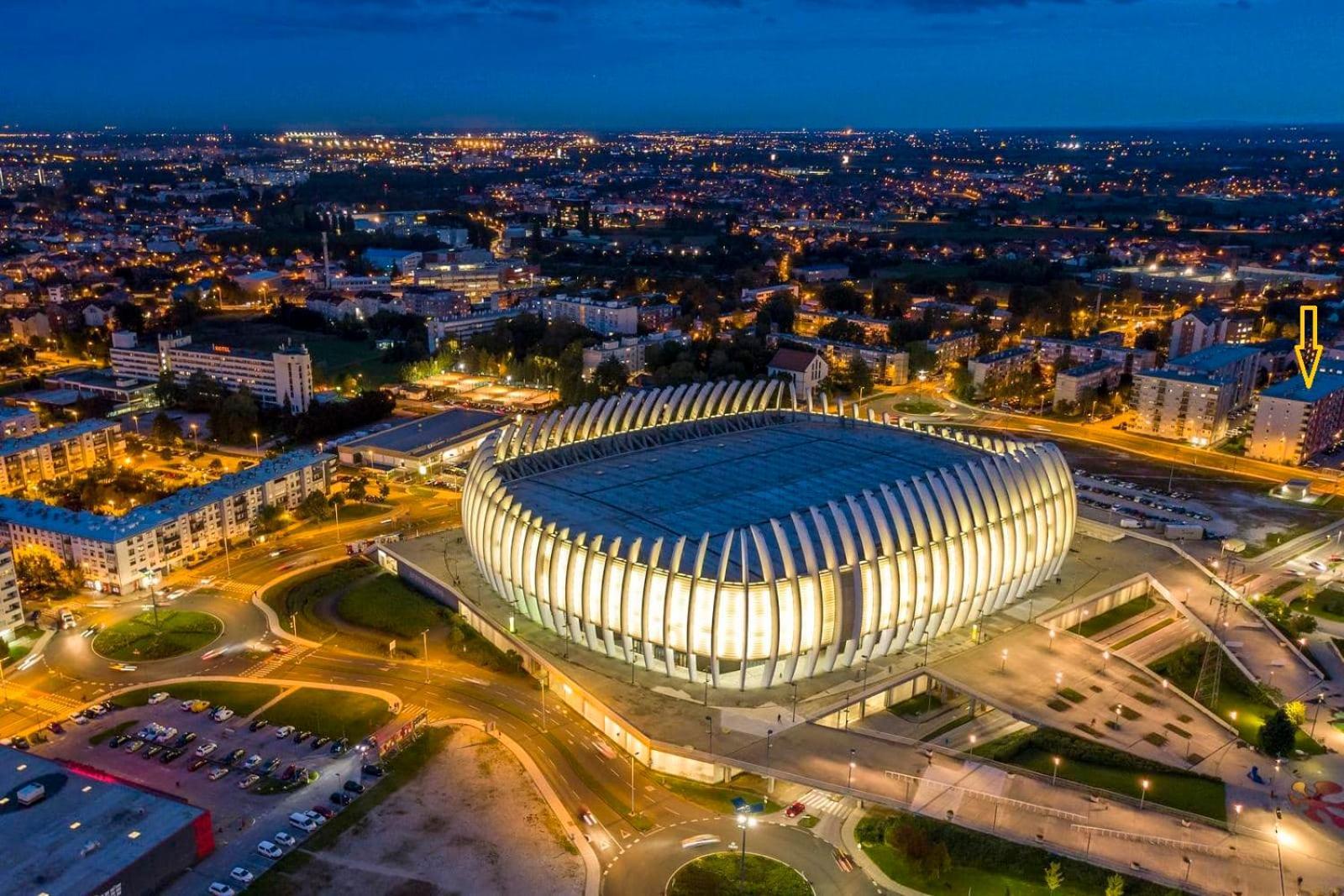 Delux Apartment La Arena With Private Garage Zagrzeb Zewnętrze zdjęcie